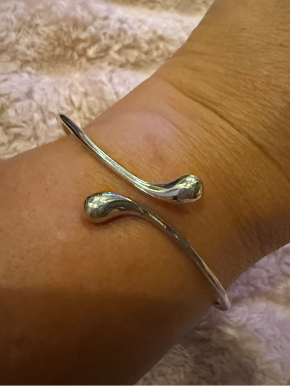 Tiffany & Co. Polished Silver Open Cuff Bracelet with Teardrop Terminals